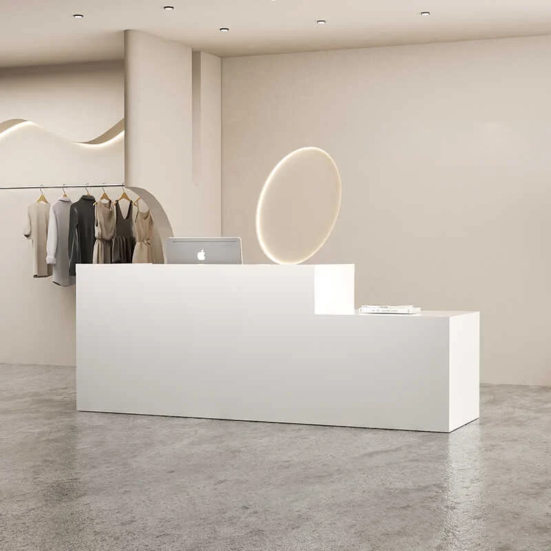 Italian Style Clothing Store R - Office Furniture High End บทวิจารณ์และราคา