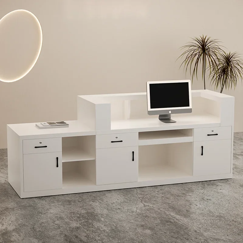 Italian Style Clothing Store R - Office Furniture High End บทวิจารณ์และราคา